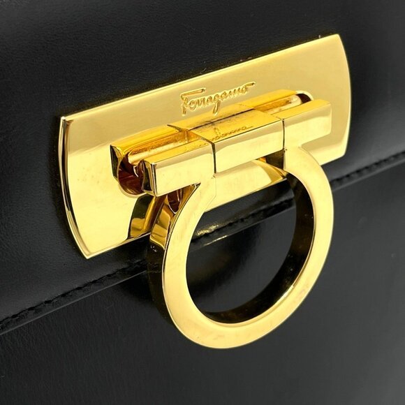 SALVATORE FERRAGAMO Black Shoulder Bag - Picture 8 of 13